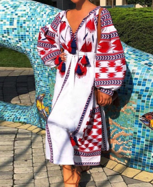Classic Vintage Dress with a Flattering Fit