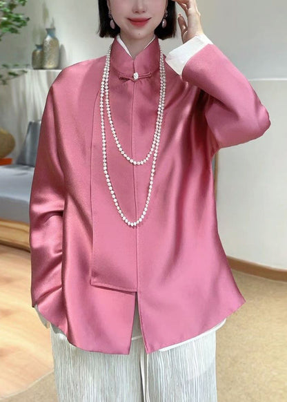 Classic Vintage Coat with a Flattering Fit
