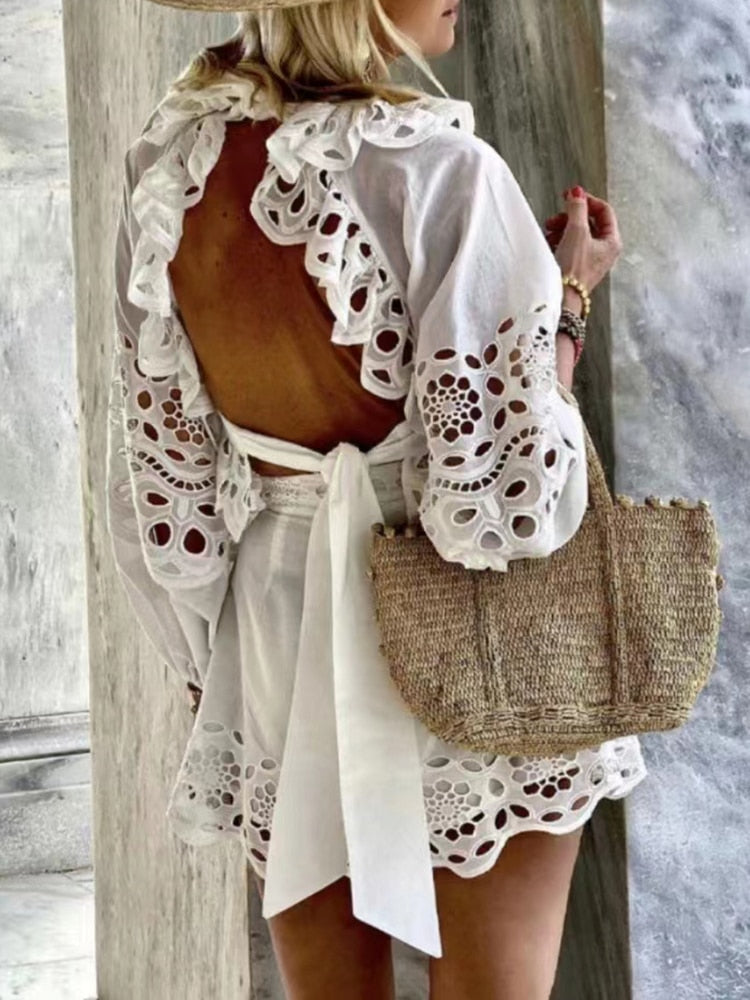 Well Tailored Garment with a Graceful Silhouette