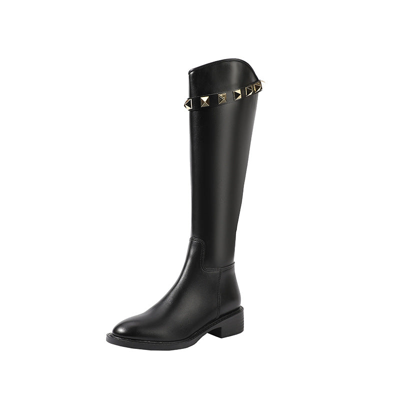 A Vintage Style Boots with Delicate Timeless Details