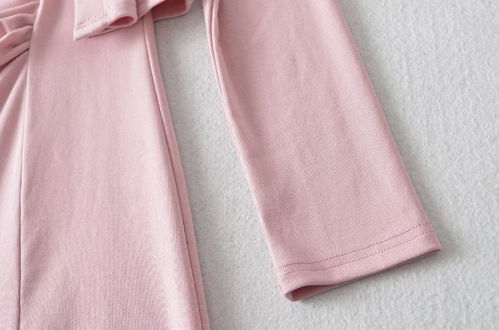 Beautifully Finished Cardigan in a Timeless Design
