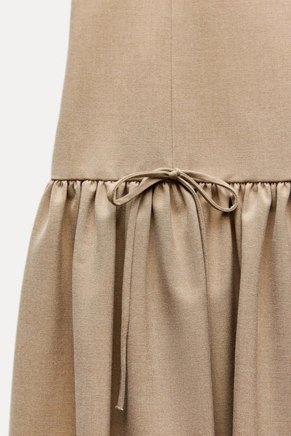 Sophisticated Dress with a Clean Classic Look
