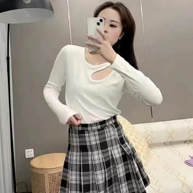 Elegantly Styled T-Shirt for Everyday Wear