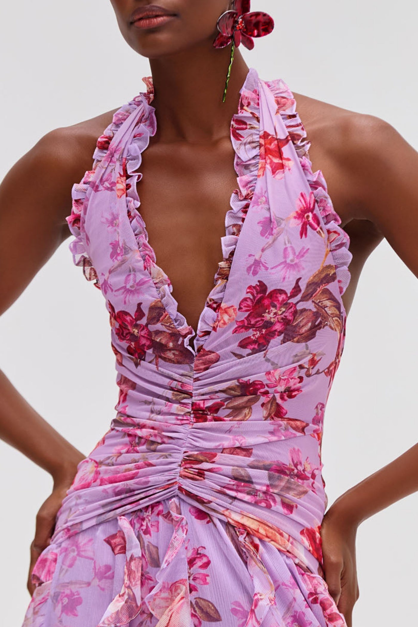 Beautifully Crafted Dress in a Classic Style
