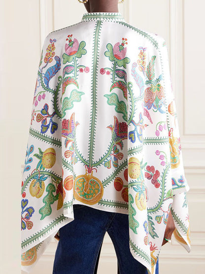 Sophisticated Blouse with a Clean Classic Look