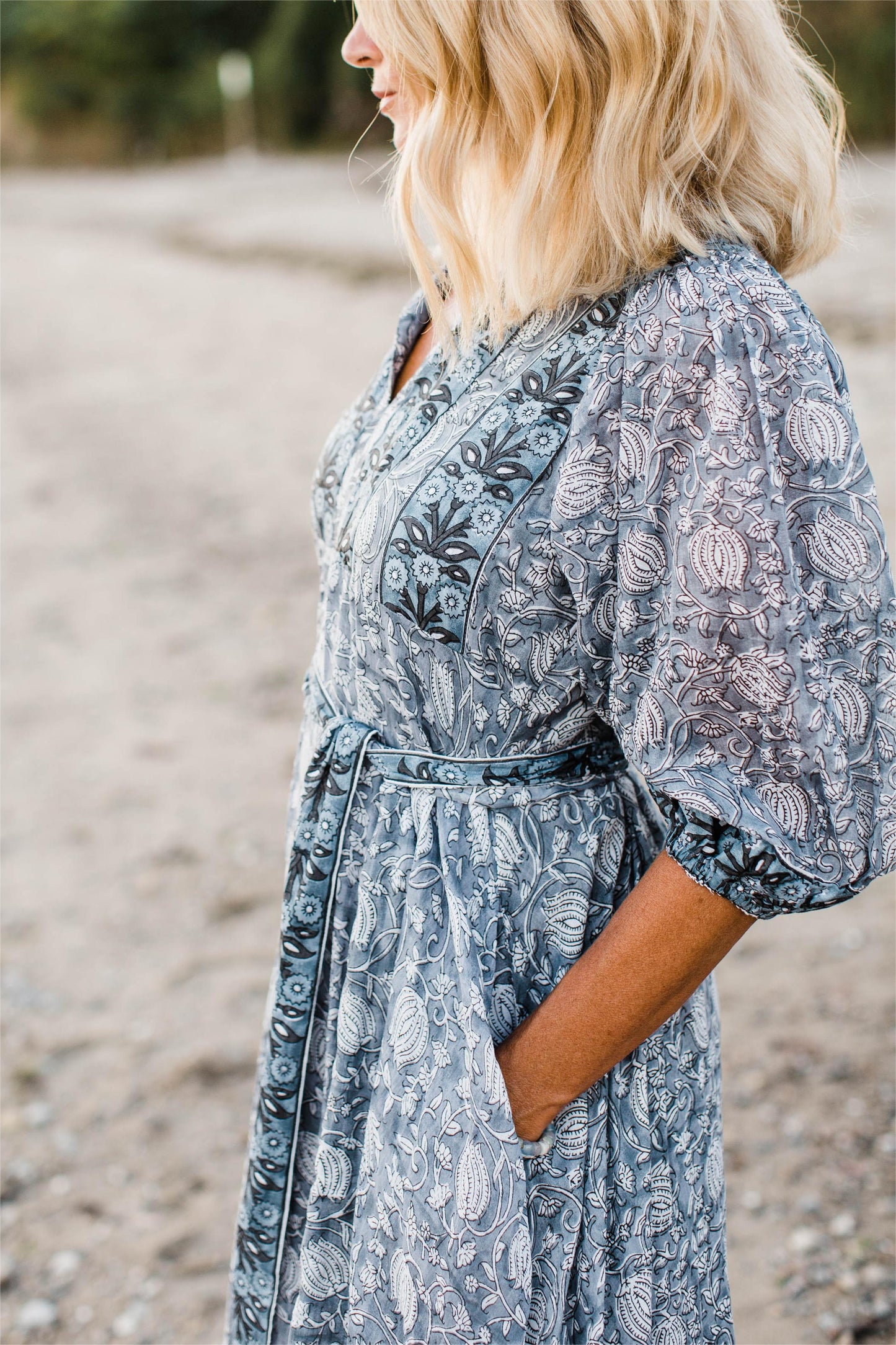 Beautifully Crafted Dress in a Classic Style