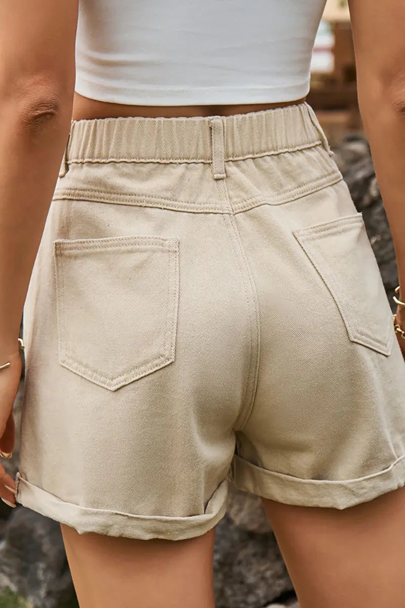 Sophisticated Garment with a Clean Classic Look