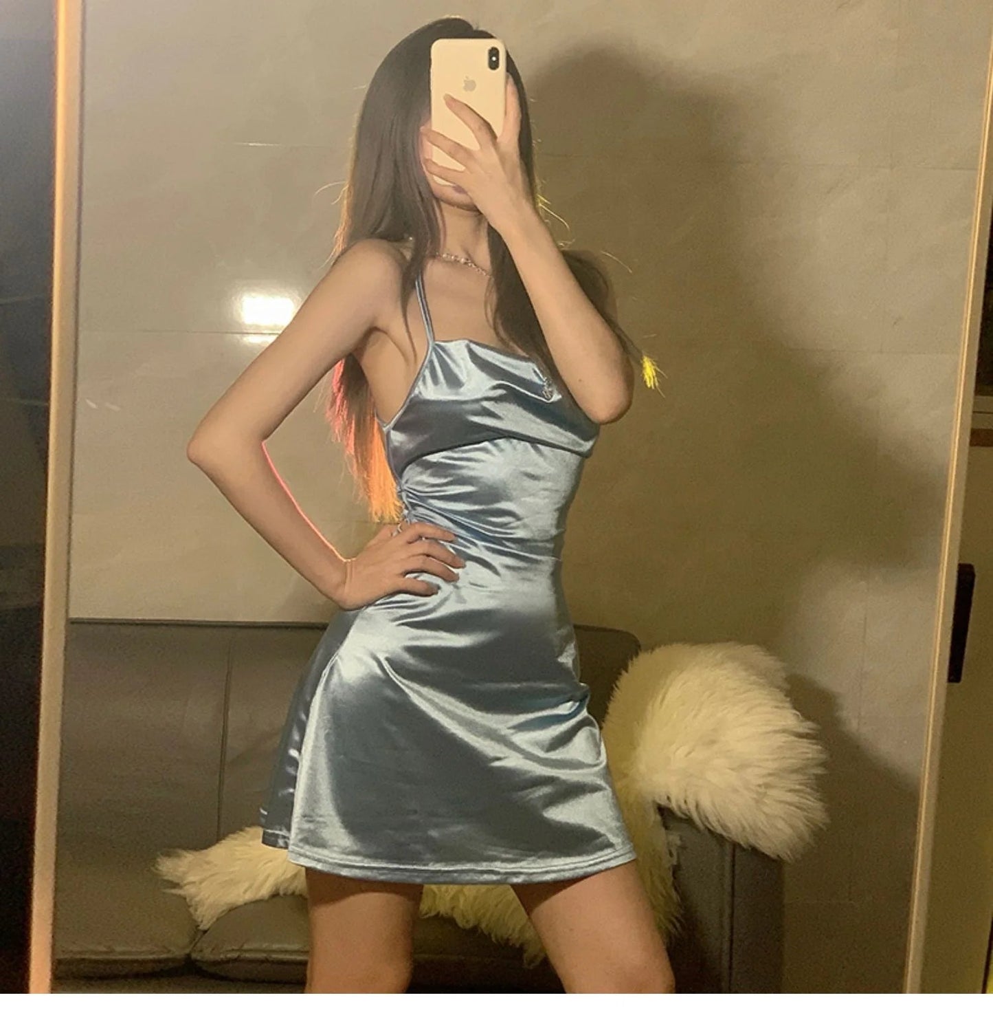 Classic Vintage Dress with a Flattering Fit