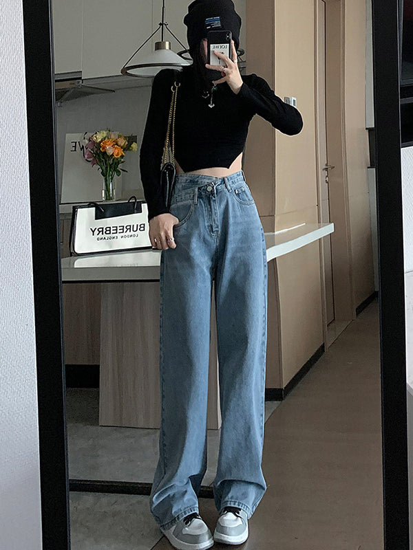 Well Tailored Pants with a Graceful Silhouette