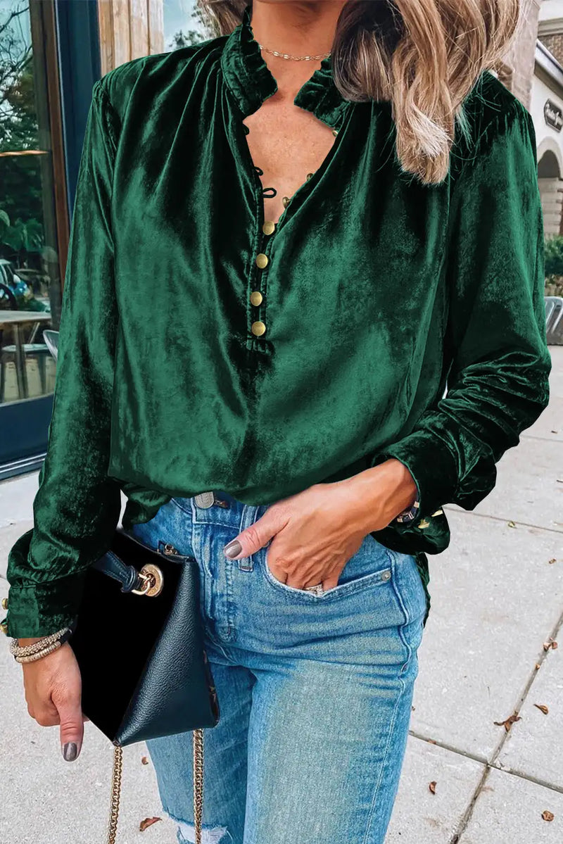 Polished Top with an Effortless Classic Look