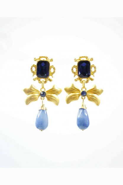 Classic Vintage & Enduringly Stylish Garment