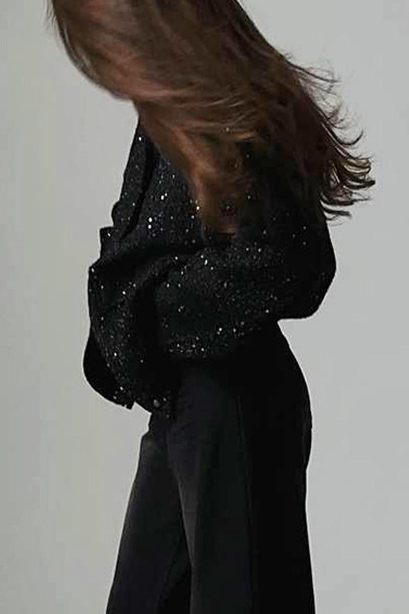 Gracefully Styled Garment for Any Occasion