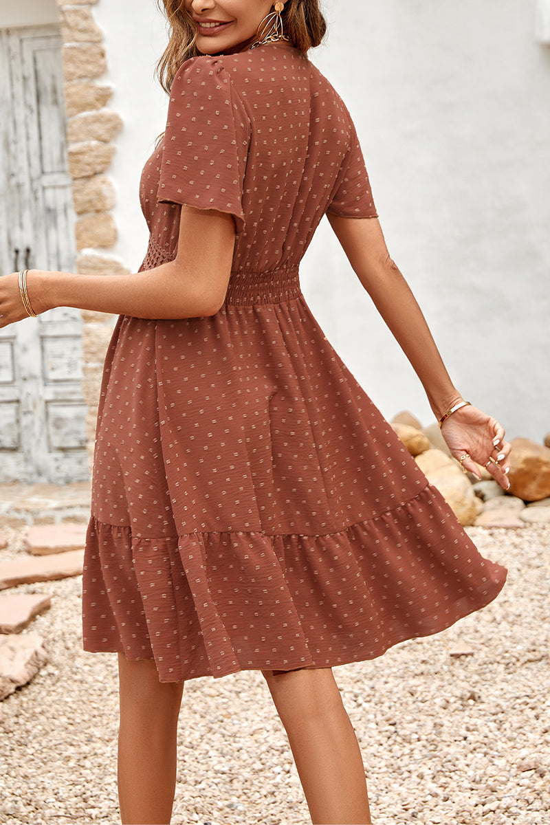 Gracefully Styled Dress for Any Occasion