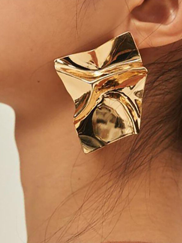 Elegantly Styled Garment for Everyday Wear