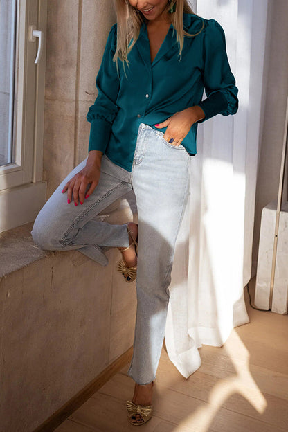 Polished Blouse with an Effortless Classic Look