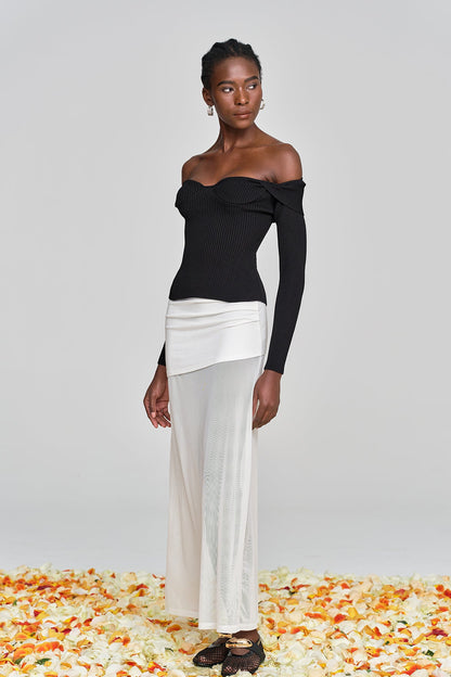 Classic Vintage Garment with a Flattering Fit