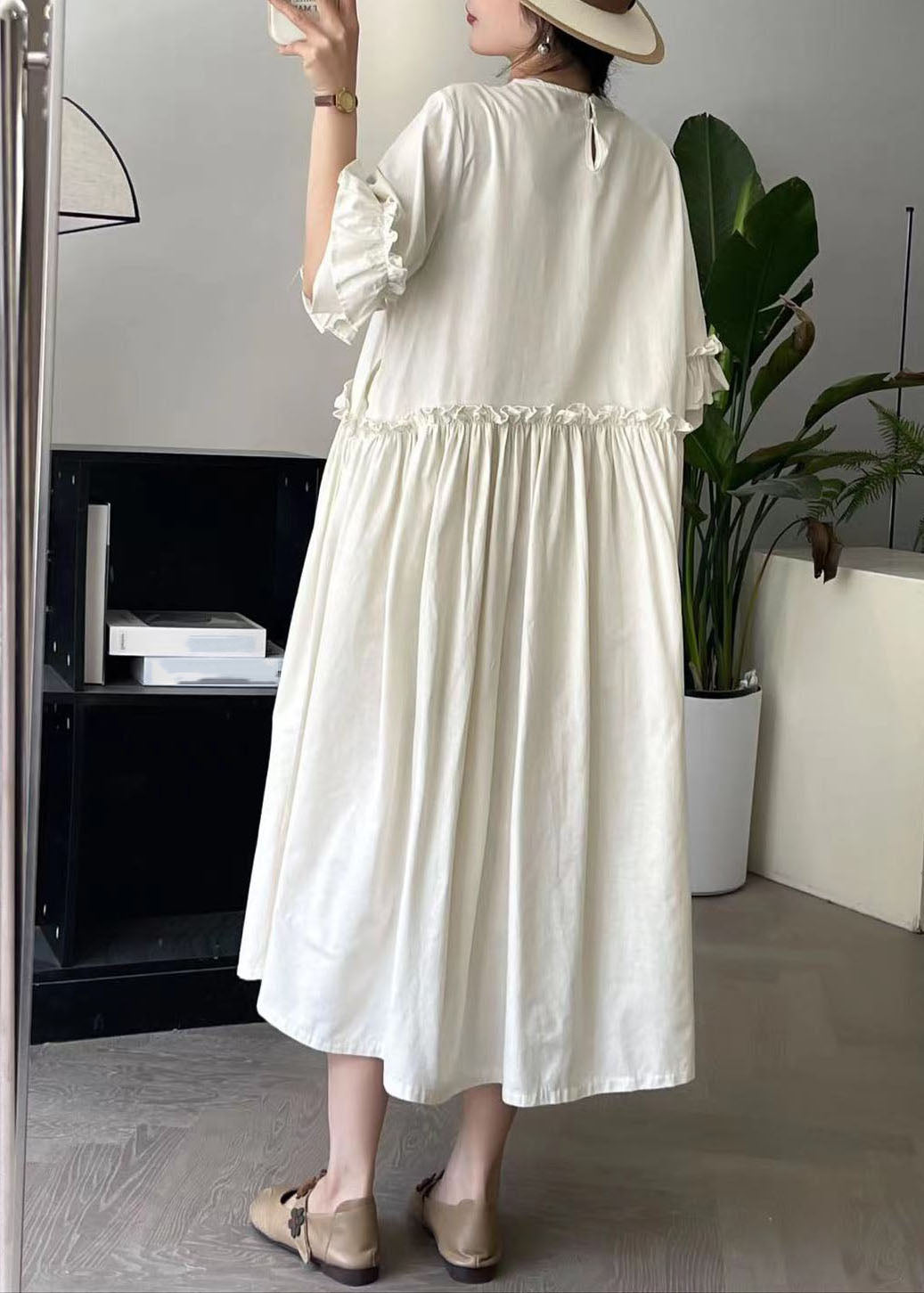 Beautifully Crafted Dress in a Classic Style