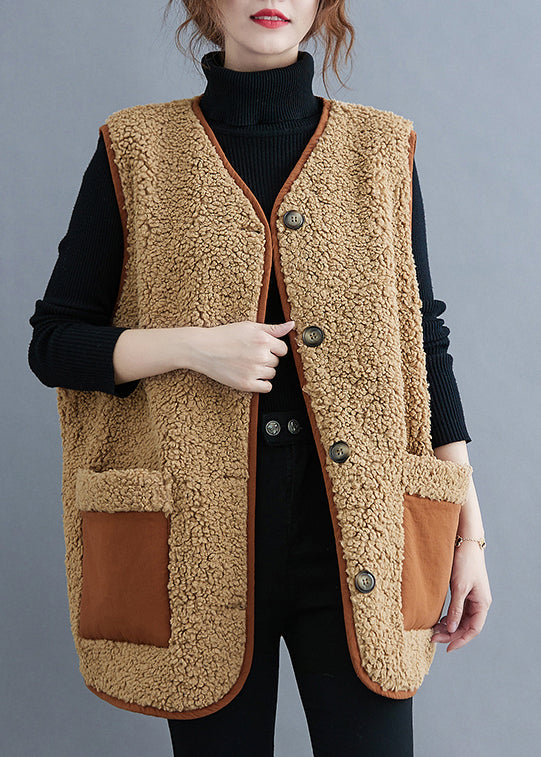 Effortlessly Elegant Coat with a Timeless Design