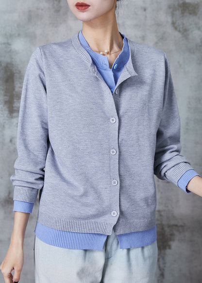 Classic Vintage Cardigan with a Flattering Fit