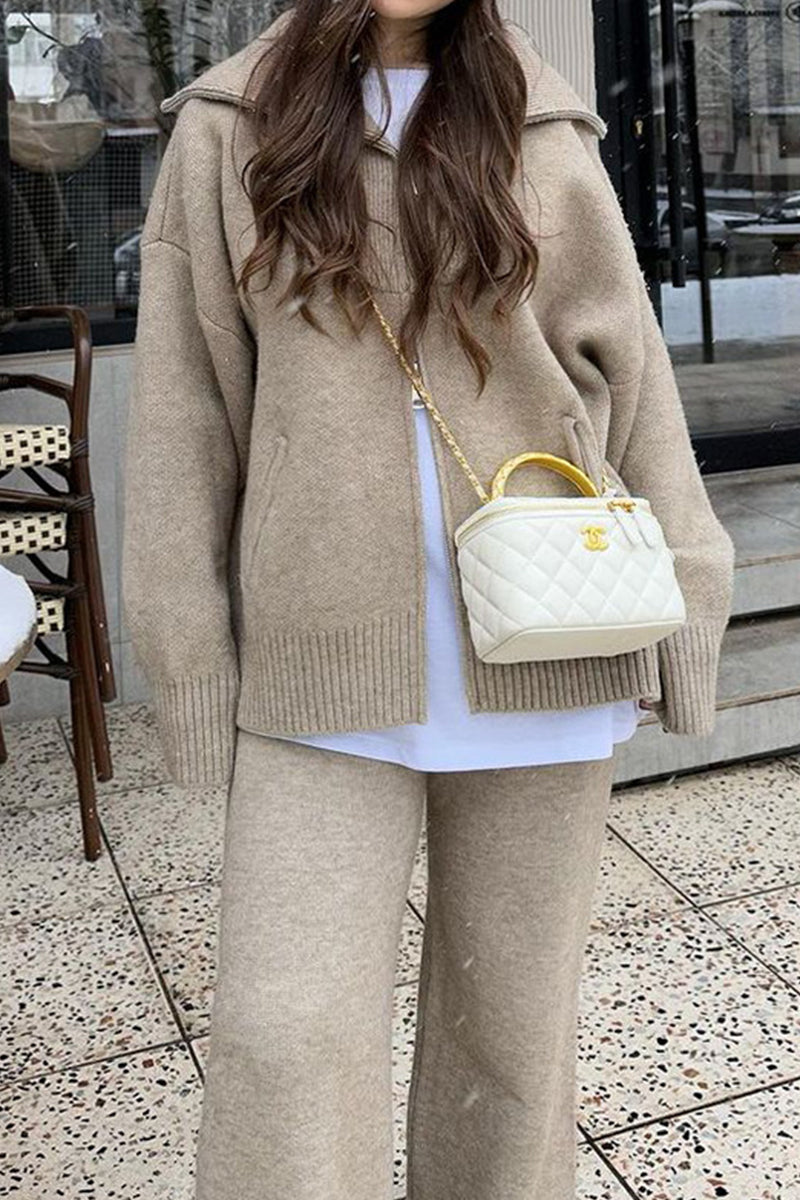 Sophisticated Garment with a Clean Classic Look