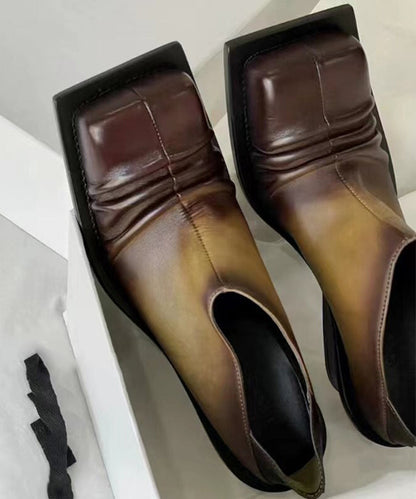 Well Tailored Heels with a Graceful Silhouette