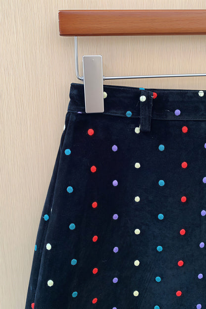 Beautifully Finished Garment in a Timeless Design