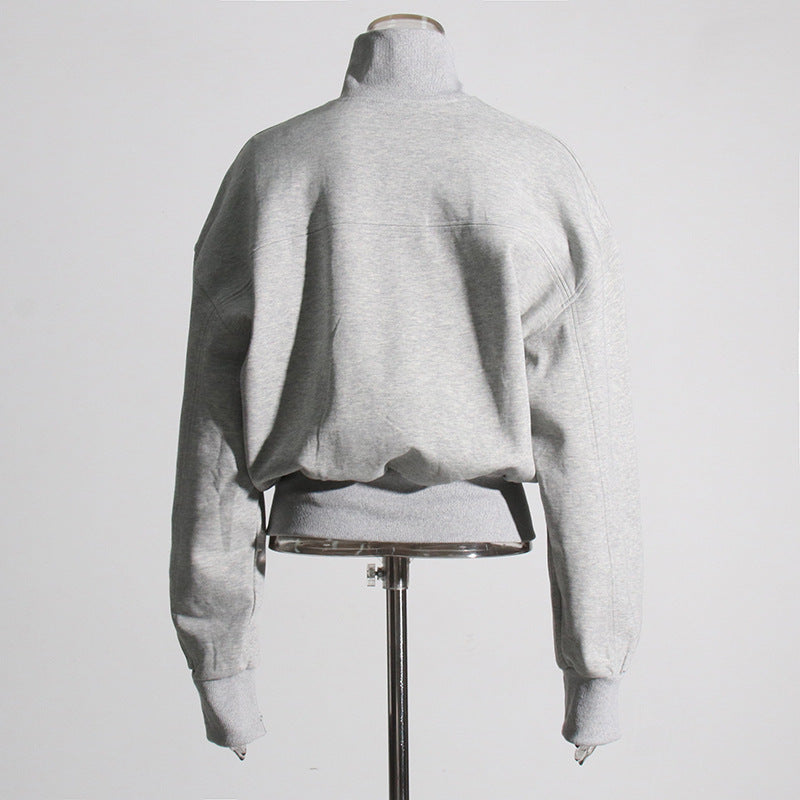Well Tailored Sweater with a Graceful Silhouette