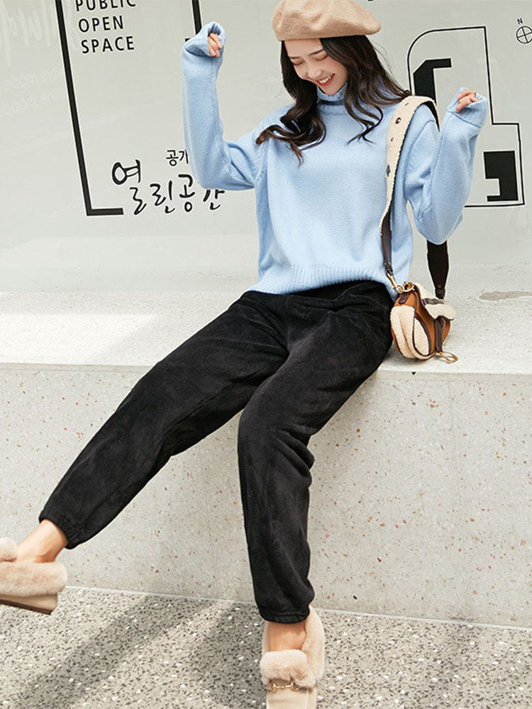 Well Tailored Pants with a Graceful Silhouette