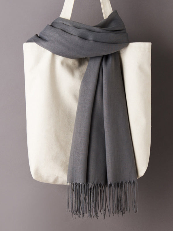 Effortlessly Elegant Garment with a Timeless Design