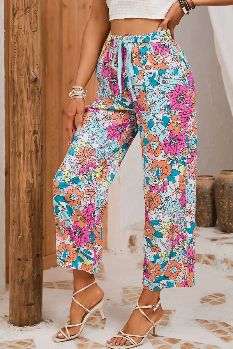 Well Tailored Pants with a Graceful Silhouette