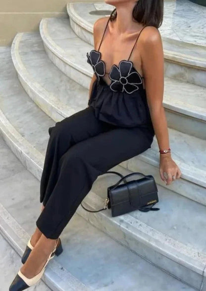 Beautifully Finished Top in a Timeless Design