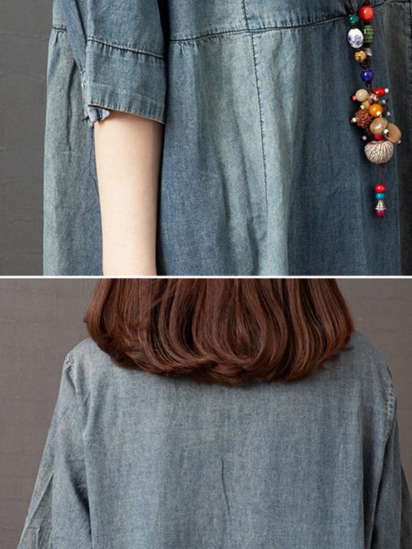 Classic Vintage Dress with a Flattering Fit
