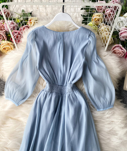 Classic Vintage & Enduringly Stylish Dress
