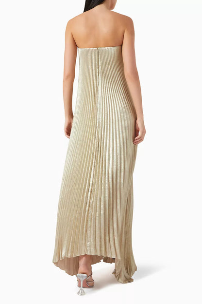 Classic Vintage & Enduringly Stylish Garment