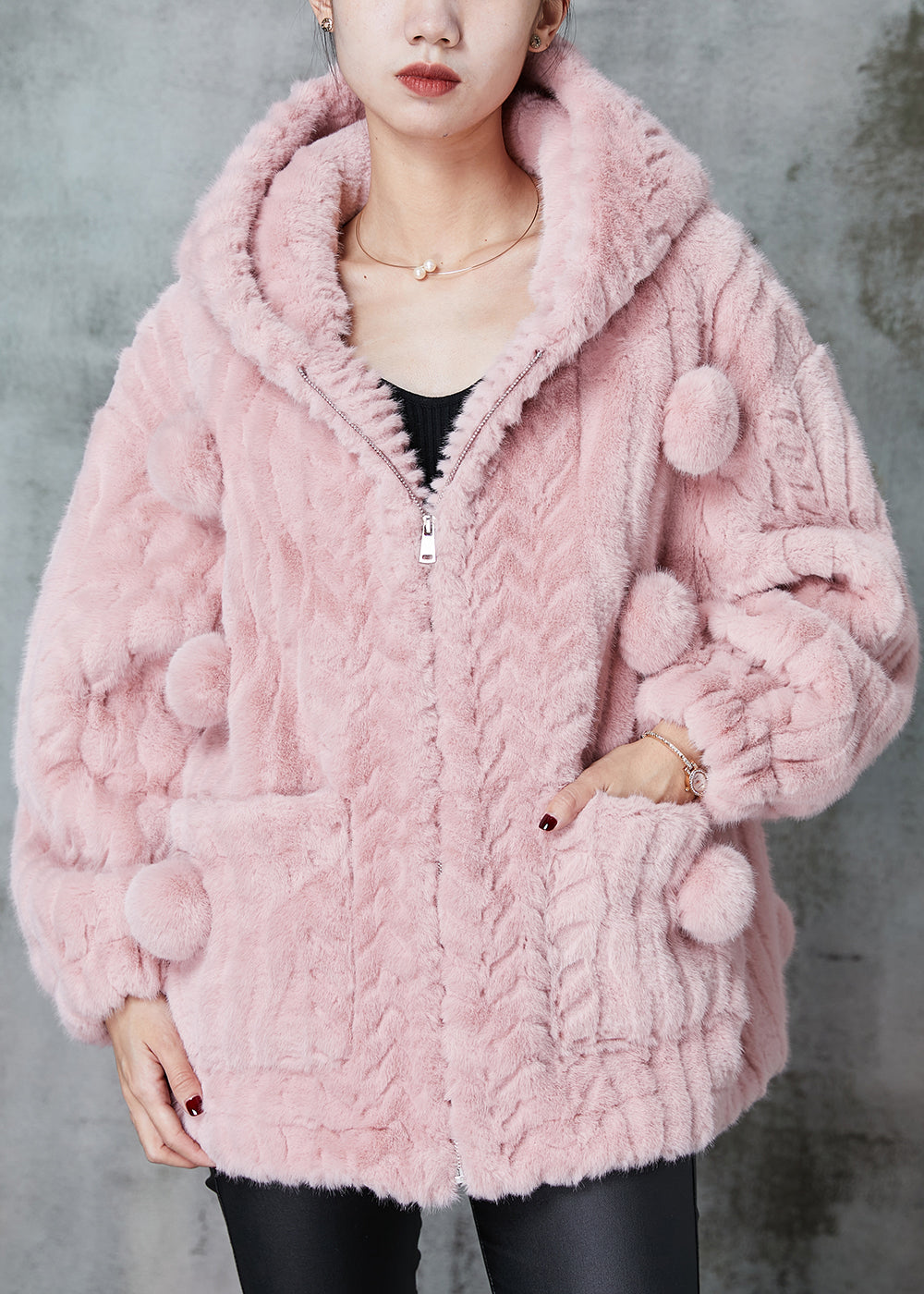 Elegantly Styled Coat for Everyday Wear