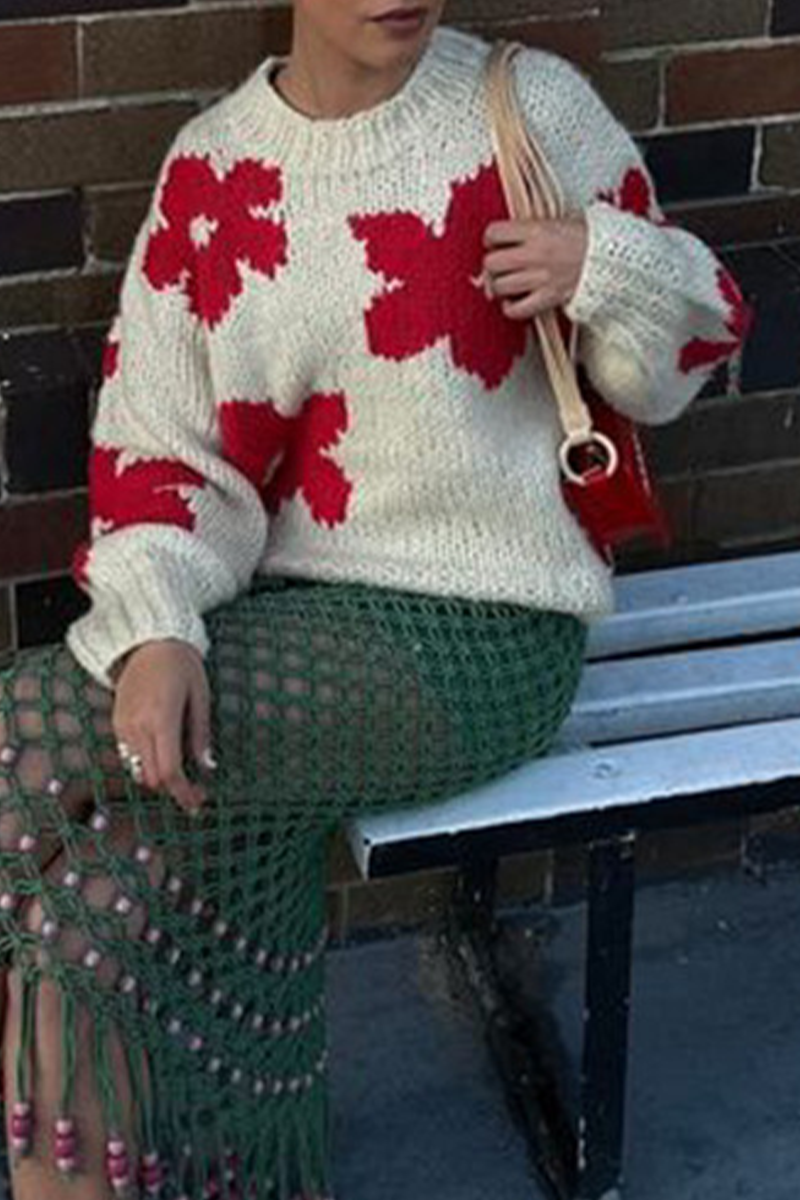 Gracefully Styled Sweater for Any Occasion
