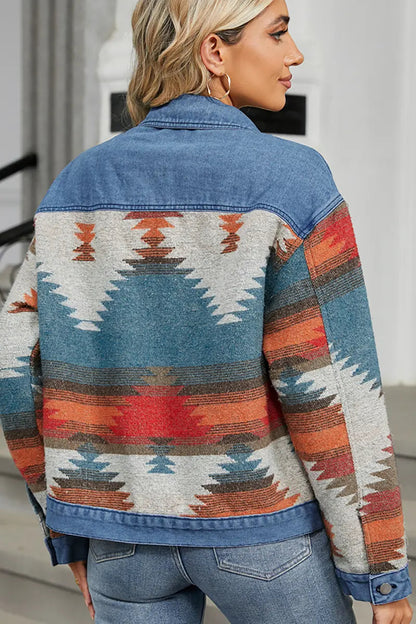Elegantly Styled Jacket for Everyday Wear