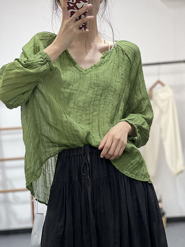 Well Tailored Blouse with a Graceful Silhouette