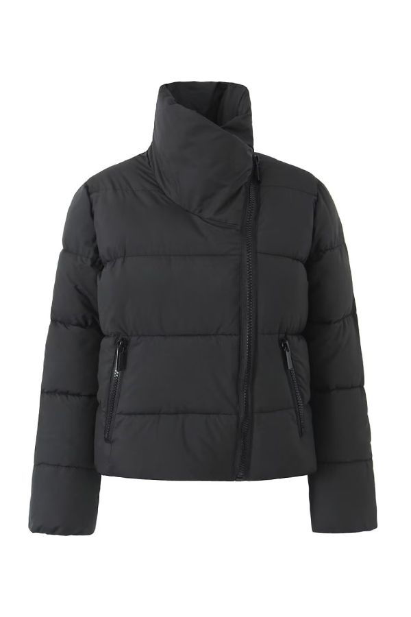 Classic Vintage Coat with a Flattering Fit