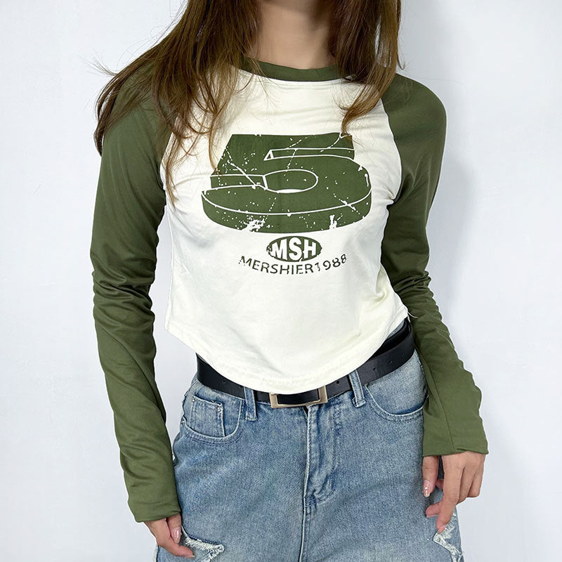 Classic Vintage Shirt with a Flattering Fit