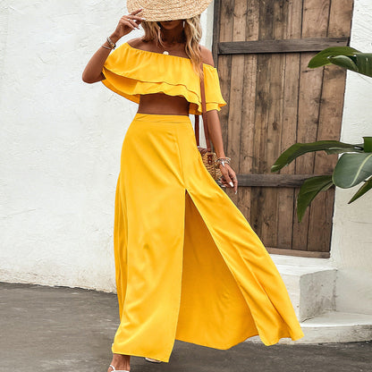Effortlessly Elegant Garment with a Timeless Design