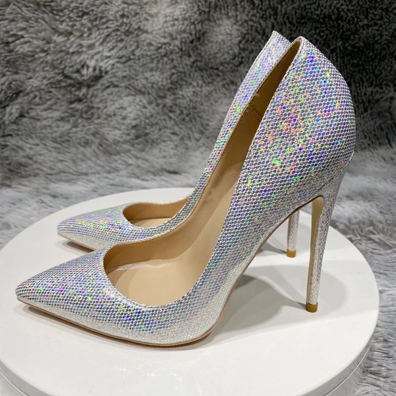 Classic Vintage Heels with a Flattering Fit