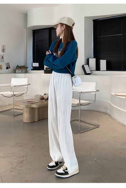 Beautifully Finished Pants in a Timeless Design