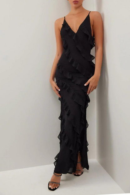 Effortlessly Elegant Garment with a Timeless Design