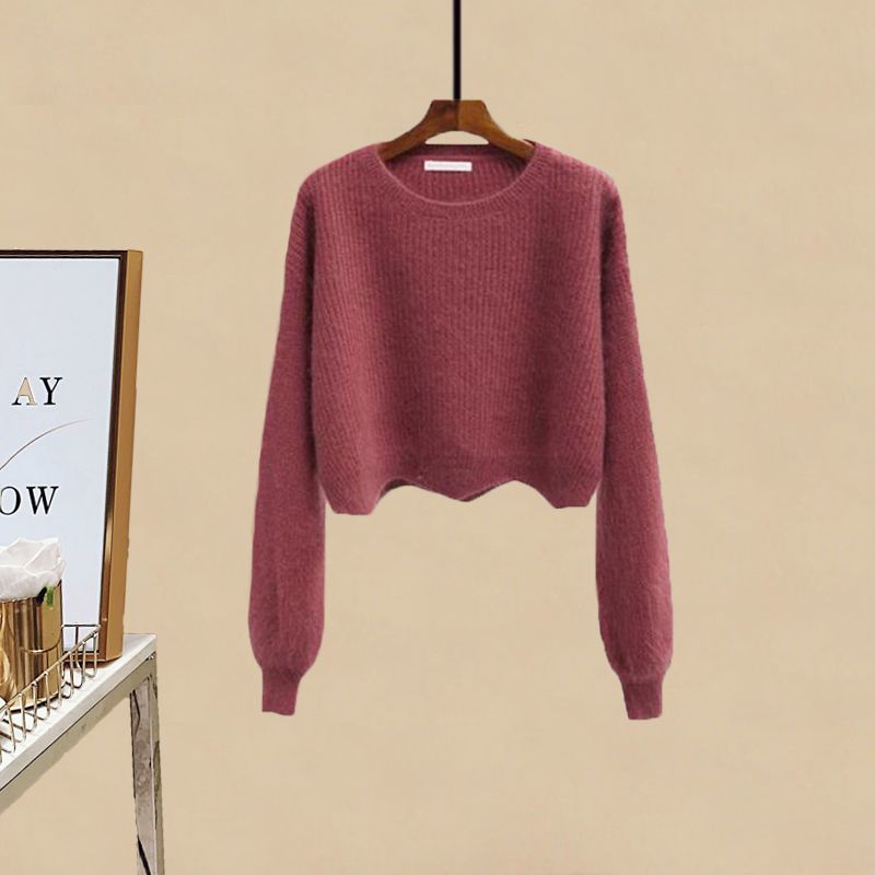 Beautifully Finished Sweater in a Timeless Design