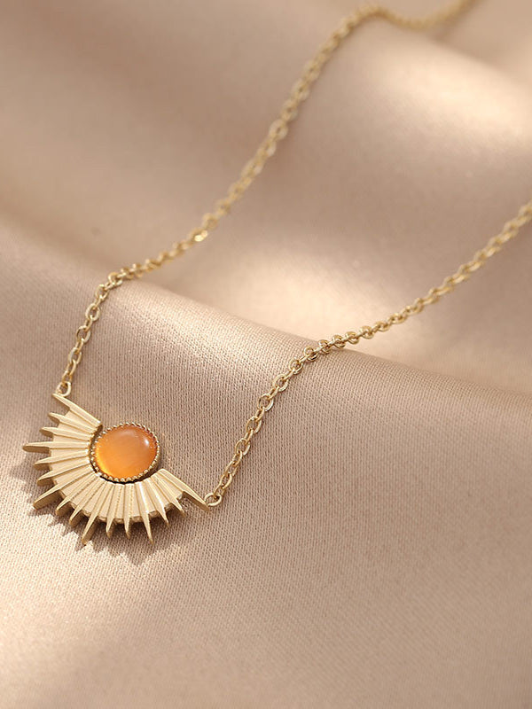 Beautifully Finished Garment in a Timeless Design