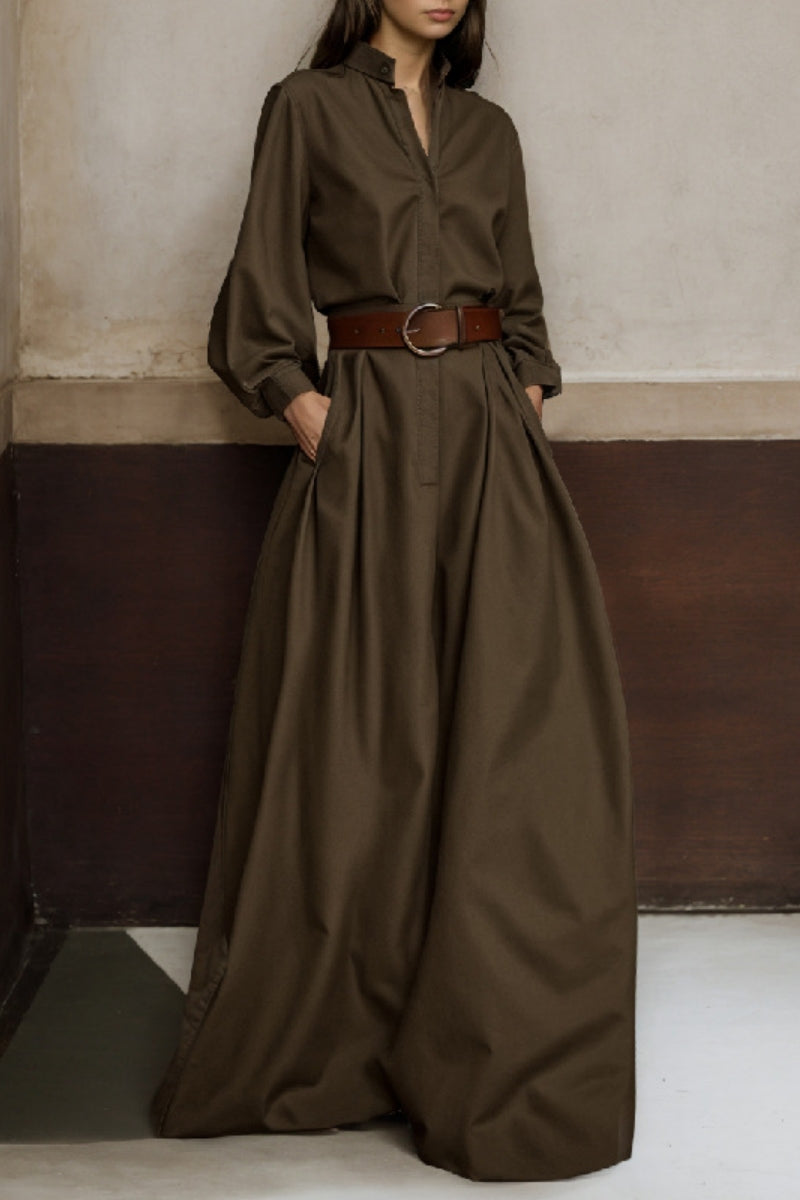 Effortlessly Elegant Garment with a Timeless Design