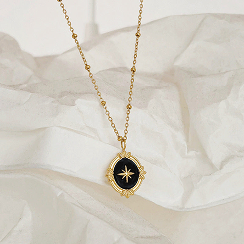 Effortlessly Elegant Garment with a Timeless Design
