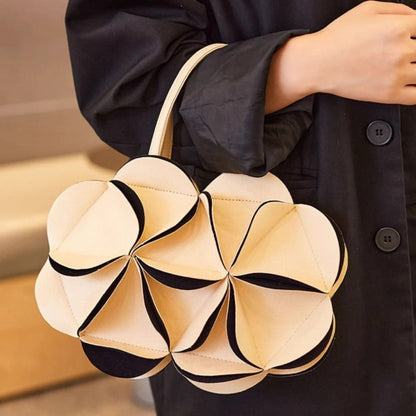 Gracefully Styled Bag for Any Occasion