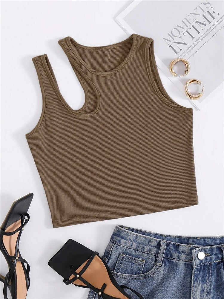 Sophisticated Top with a Clean Classic Look